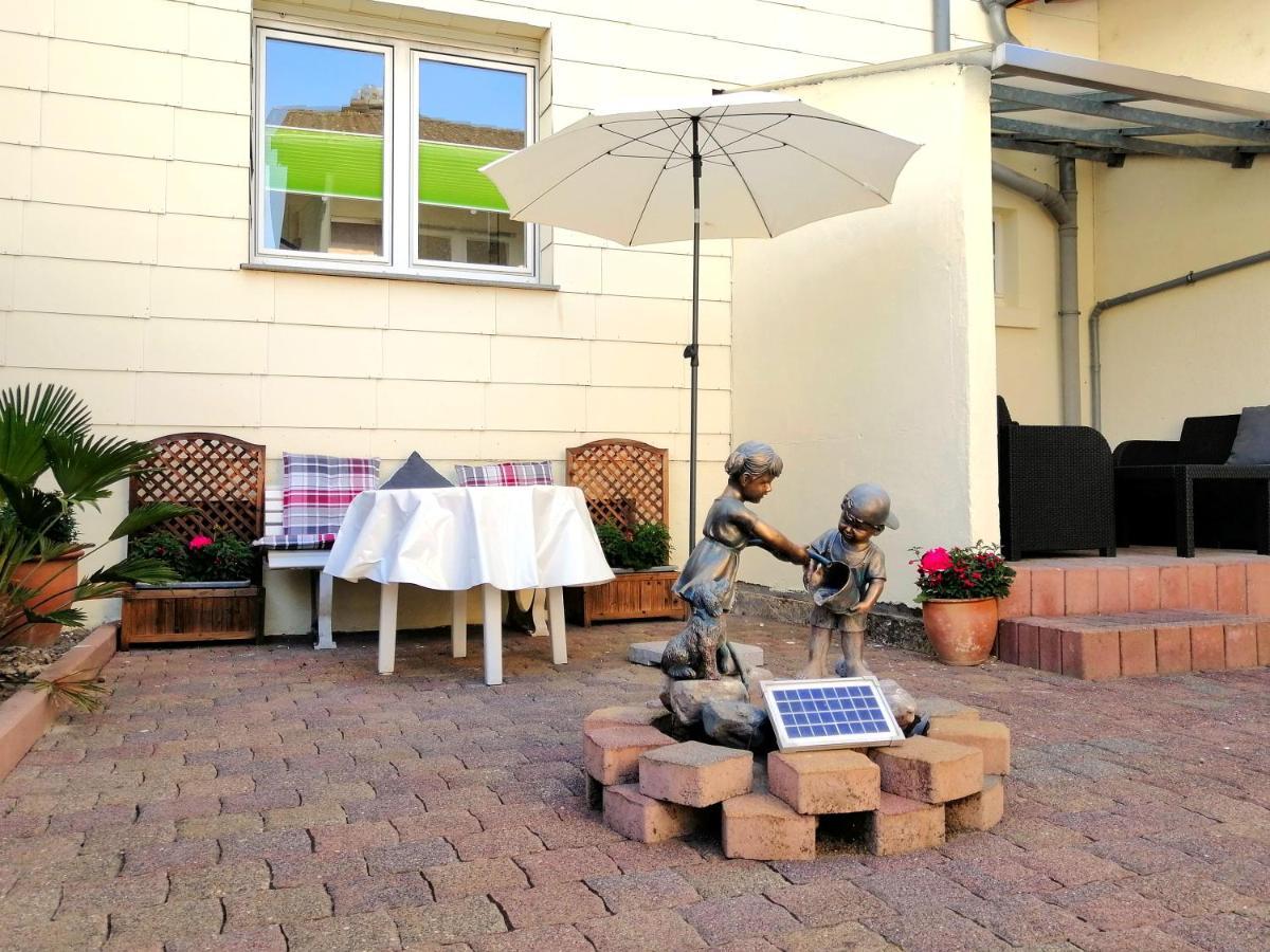 Margaretes Gaestehaus Am Rheinsteig Wanderer Radfahrer Familien Business-Reisende Wlan Gratis Rheinbrohl Kültér fotó